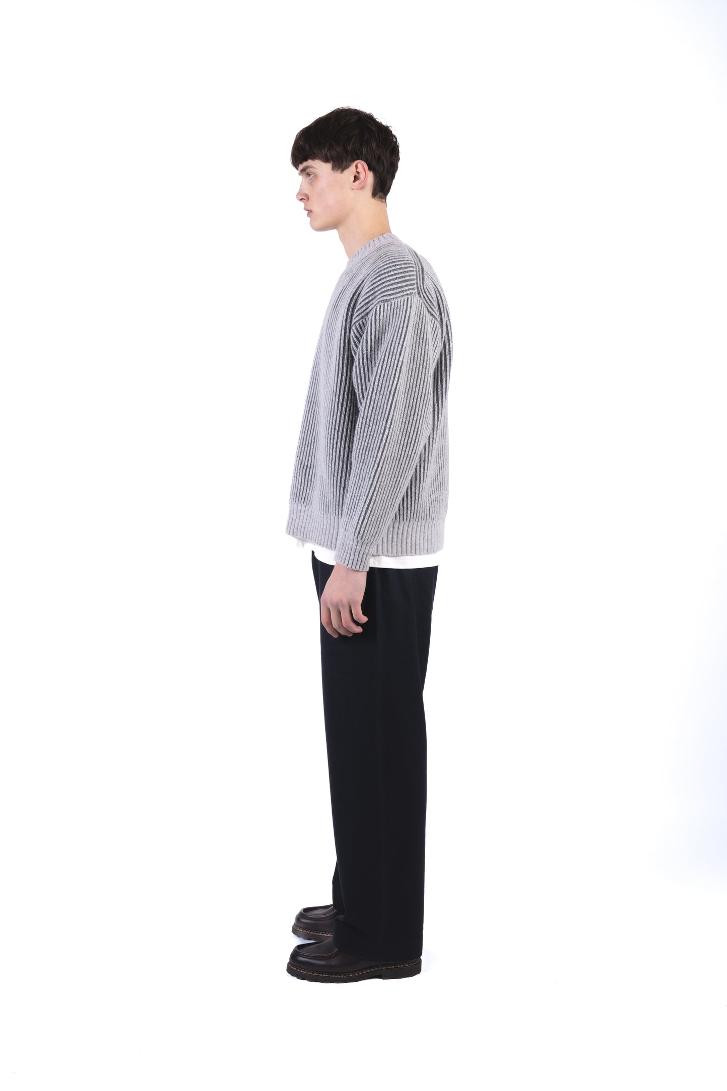 CLOUD KNIT SWEATER